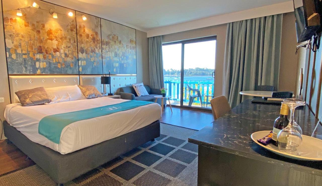 Mariners On The Waterfront Motel Batemans Bay Buitenkant foto