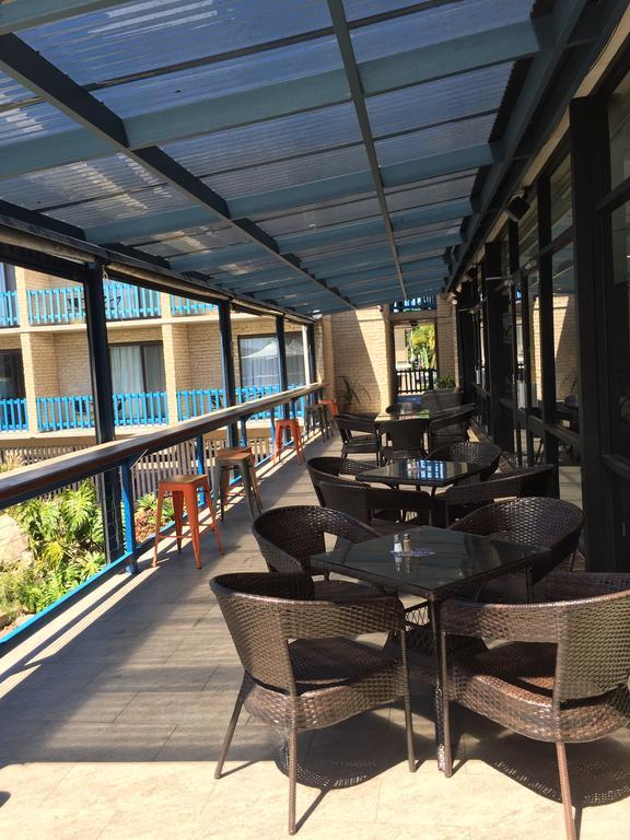 Mariners On The Waterfront Motel Batemans Bay Buitenkant foto