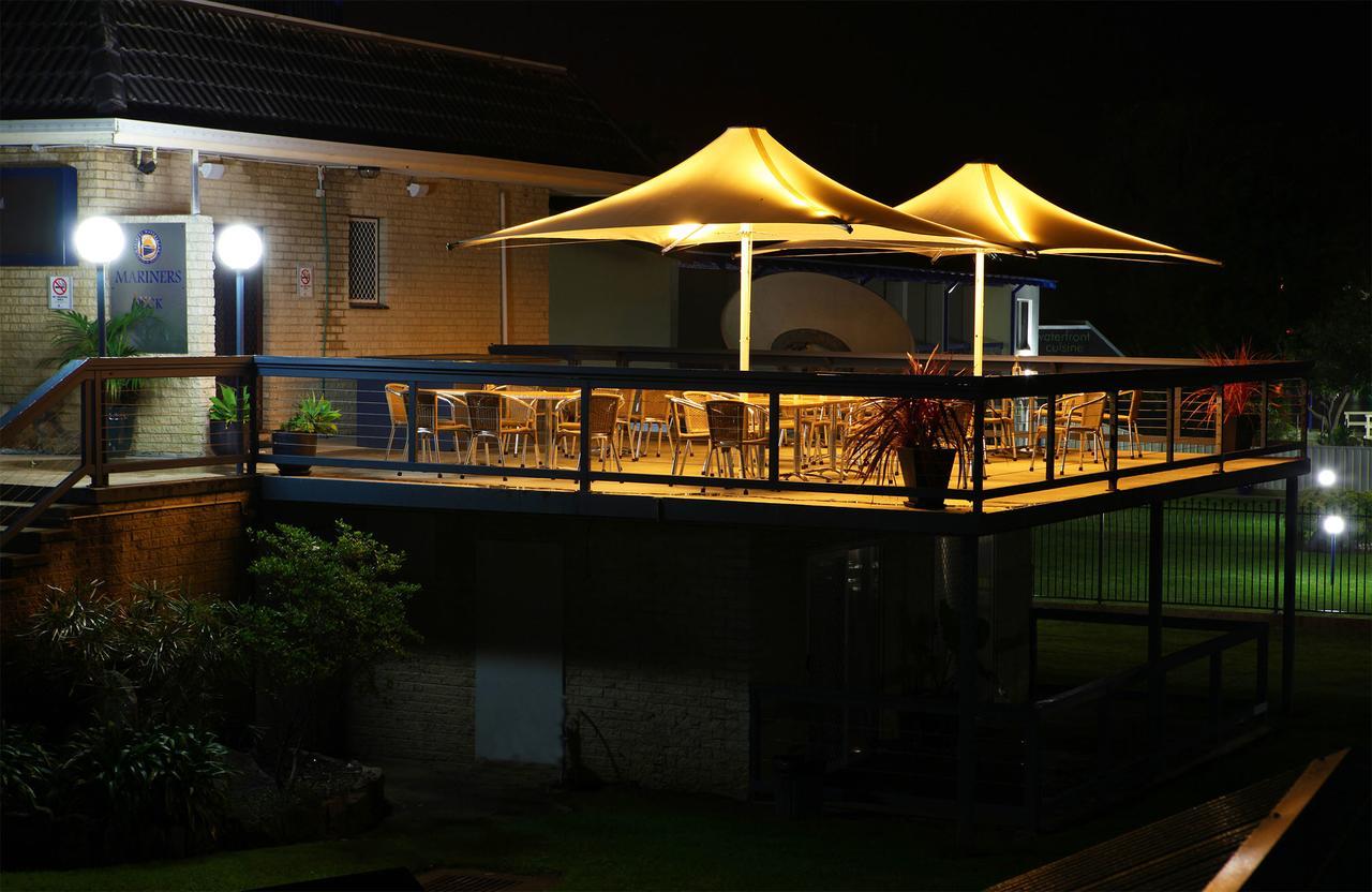 Mariners On The Waterfront Motel Batemans Bay Buitenkant foto